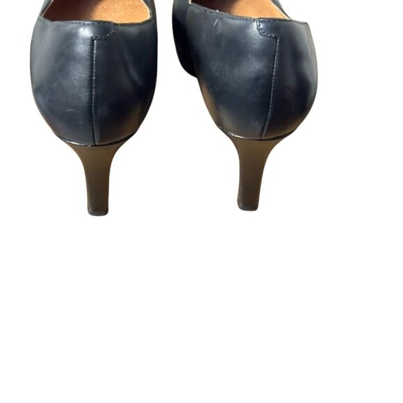 Clarks Womens Black Leather Heels Size 7.5 - Picture 3 of 5